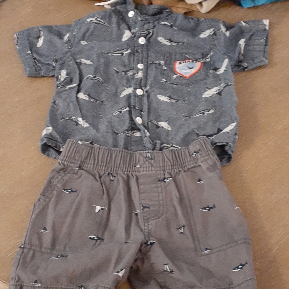 4 /25.  T- shirt and shorts
